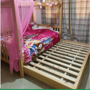 Pempe tatu wooden bunk bed
